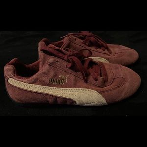 Retro Style Burgundy & Cream Suede Pumas Trainers, Men Size 6, Women Size 7.5